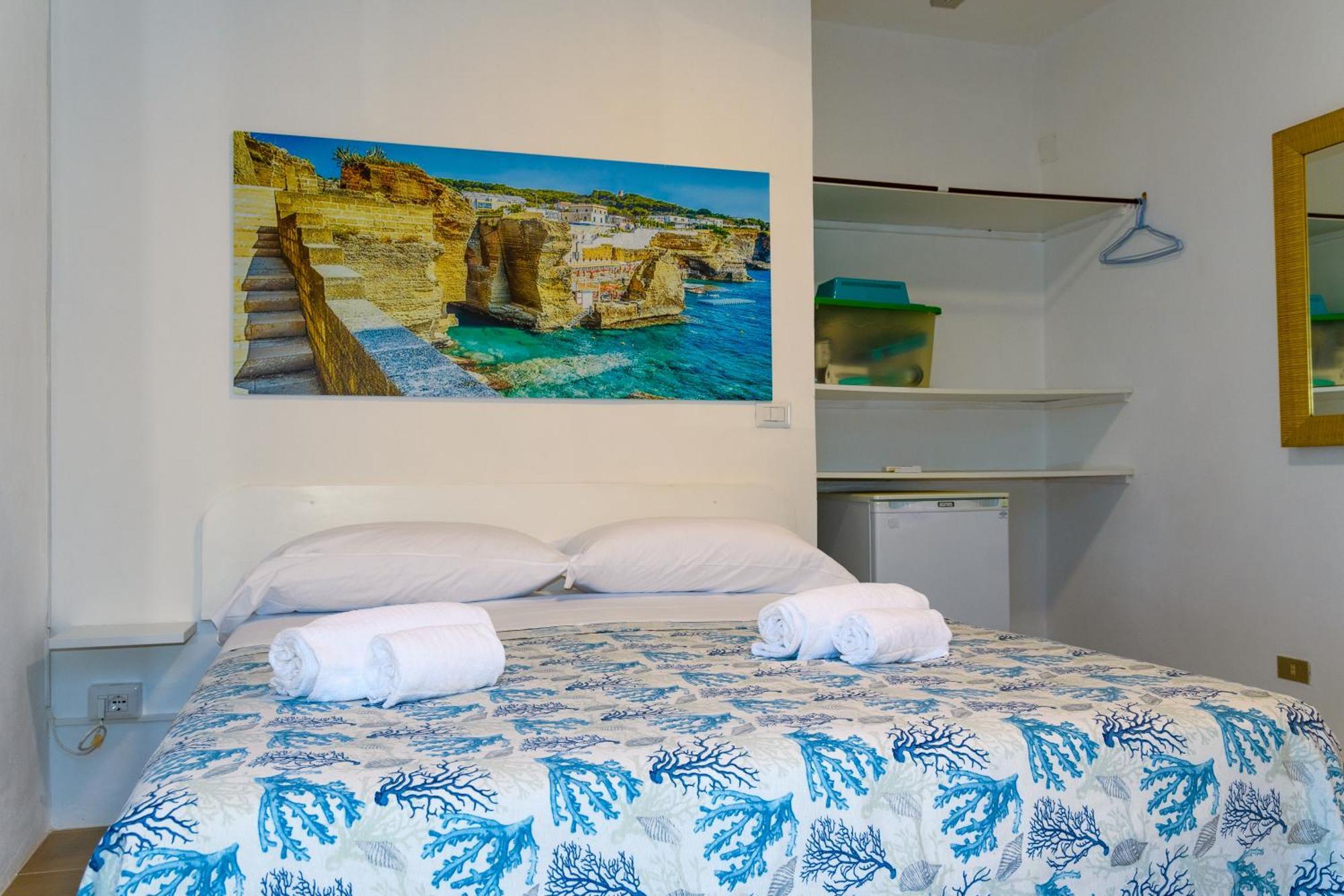Camping La Scogliera Santa Cesarea Terme Ngoại thất bức ảnh