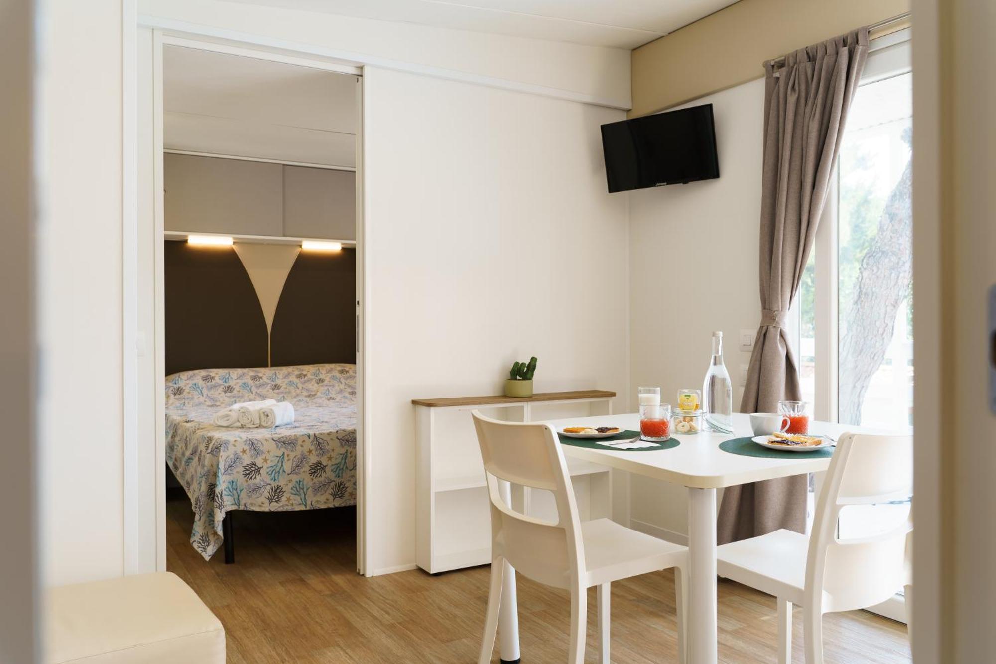 Camping La Scogliera Santa Cesarea Terme Ngoại thất bức ảnh